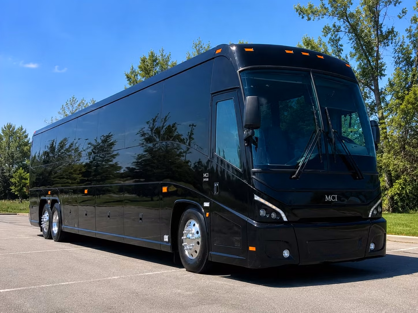 charter bus rentals for wichita museum and science center field trips